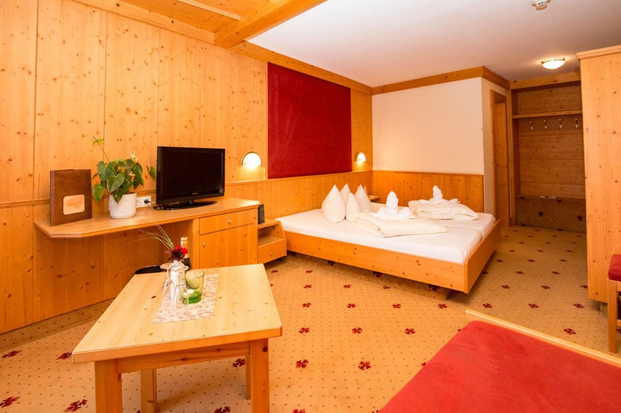 Familienhotel Alpina All Inklusive Wenns Dış mekan fotoğraf